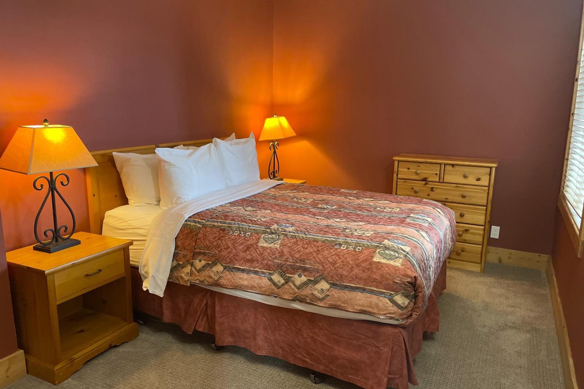 Cornerstone Lodge By Park Vacation Management Ферні Екстер'єр фото